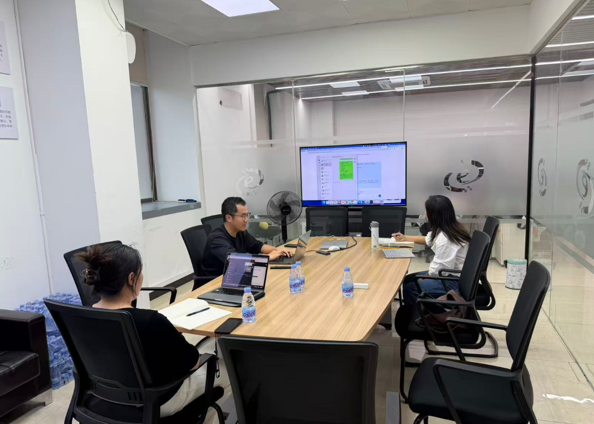 见证外贸迭代:圣亚灯饰与江门华企十余年合作再启新篇